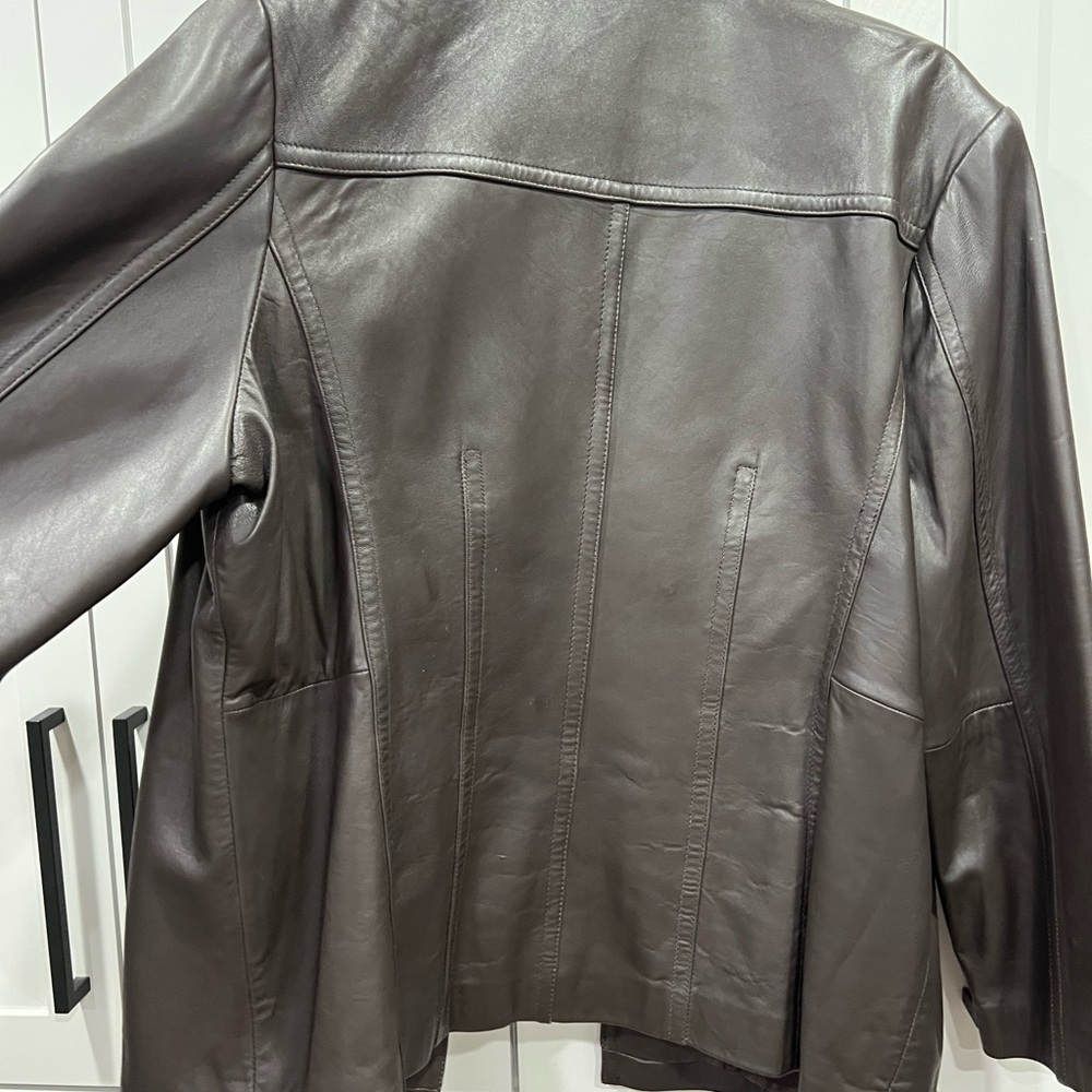 Jones New York Women's Dark Brown Leather Jacket - Picture 4 of 5